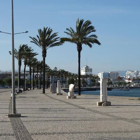 Ofelia Terrace House شقة *